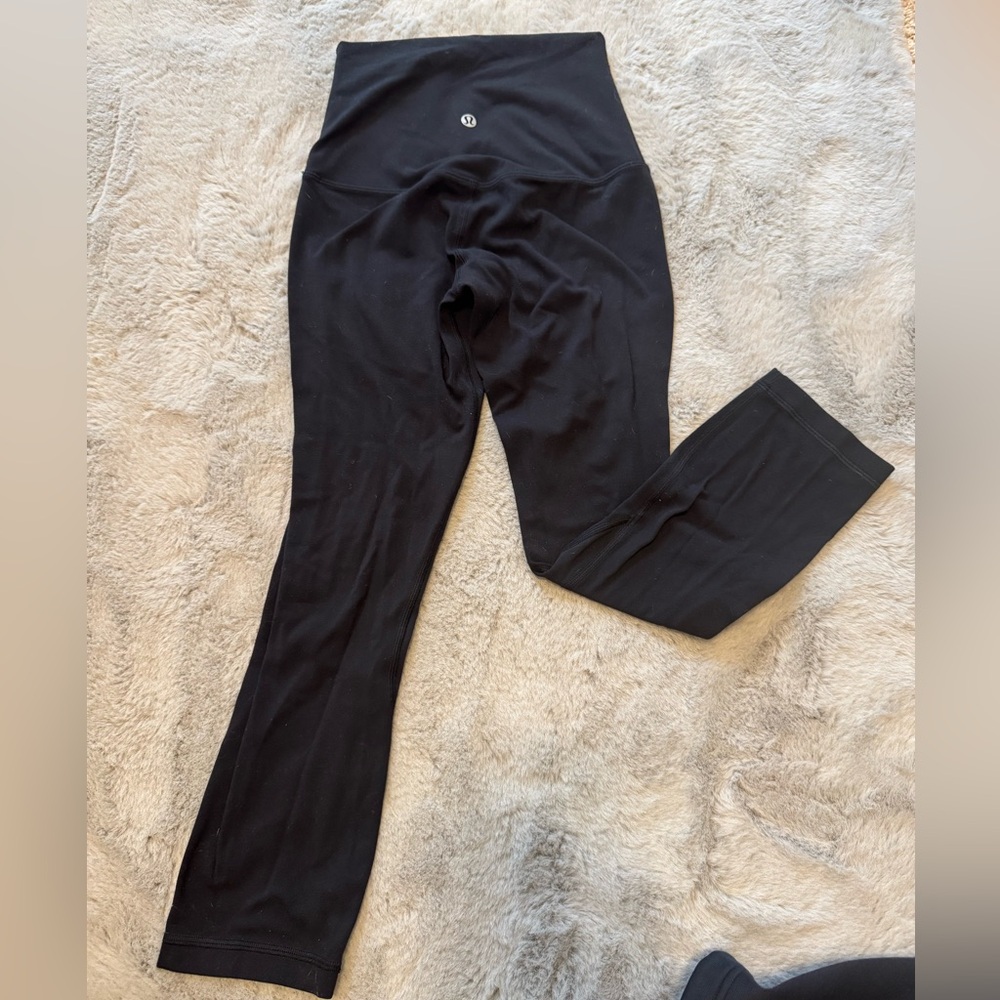 Lululemon cropped high wasted leggings